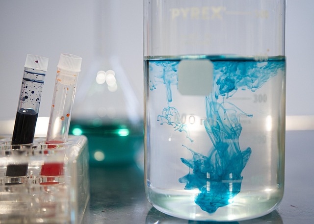 討論聚氨酯HFC-245fa發(fā)泡劑噴涂體系專用催化劑在環(huán)保噴涂體系中的穩(wěn)定性優(yōu)勢(shì)